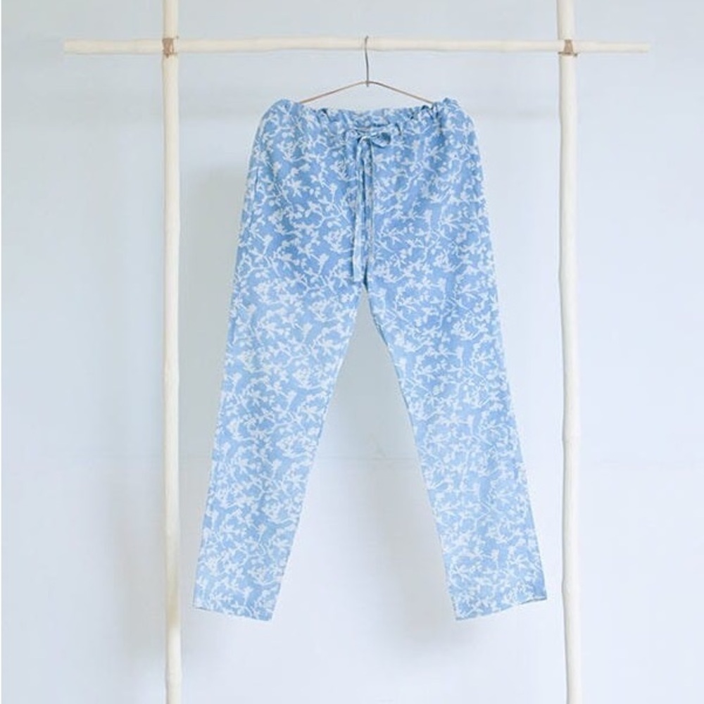 Nila House Blue Floral Print Pants Size S/M